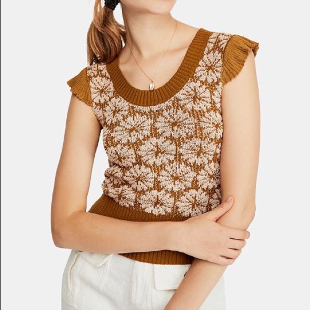 SOLD— Free People Sweet Daisy Sweater top